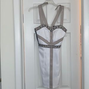 Like new classy white dress